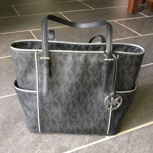 Michael Kors Tote